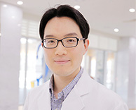가톨릭관동대 국제성모병원 김영욱 교수, `척추관 협착증에서 황색인대 면적의 역할` 연구 논문 발표
